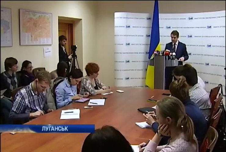 Украина не будет спешить с введением визового режима с Россией