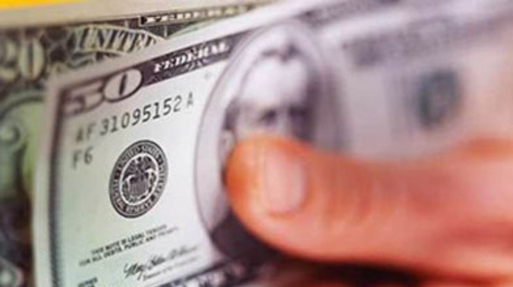 Доллар снизился до 10,80 гривны