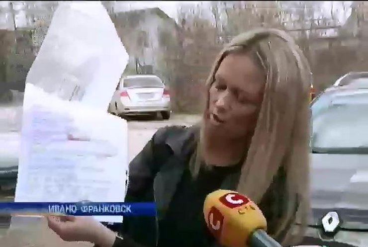 Ивано-Франковцы заблокировали таможенный пост из-за постановления Кабмина