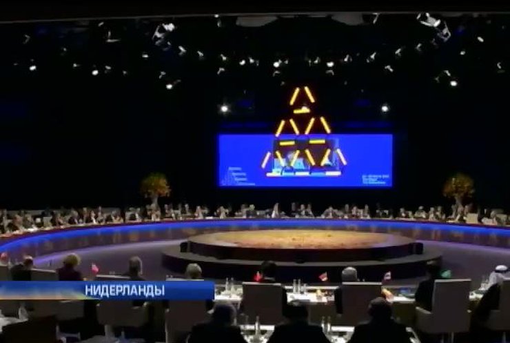 Обама призвал европейских политиков действовать жестче