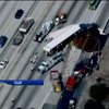 В США из перевернувшегося грузовика вылилось 19 тонн меда