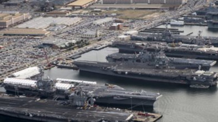 Стрельба у базы ВМС США: Двое человек погибли