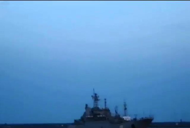 Перед началом штурма "Ольшанского" украинские моряки испортили электронику и двигатели