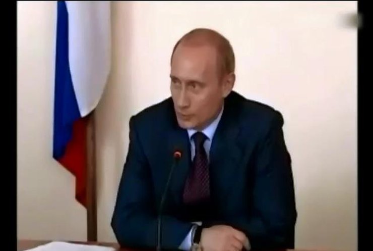 Социальный психолог объяснил поведение Путина