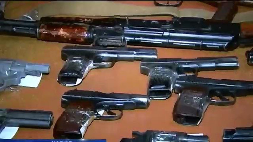 За время месячника сдачи оружия харьковчане сдали почти 100 огнестрелов