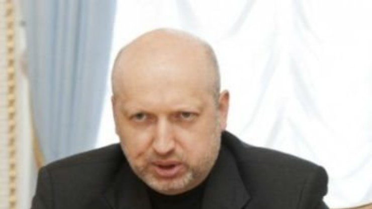 Турчинов обещает не допустить админдавления на избирателей во время президентских выборов