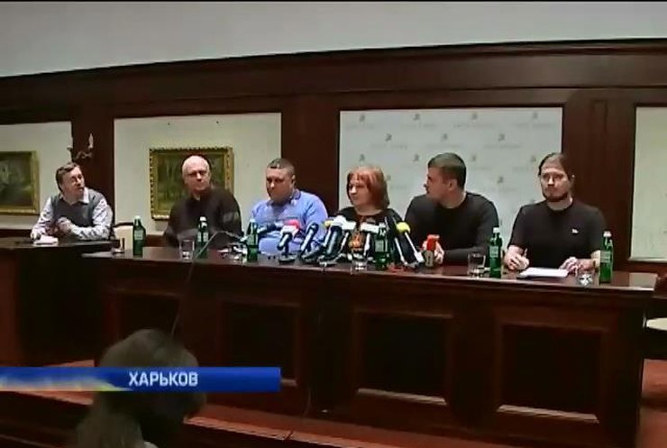 Харьковские евромайдановцы и антимайдановцы сели за стол переговоров