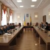 Донецк за двухпалатный парламент и придание русскому языку статуса второго государственного
