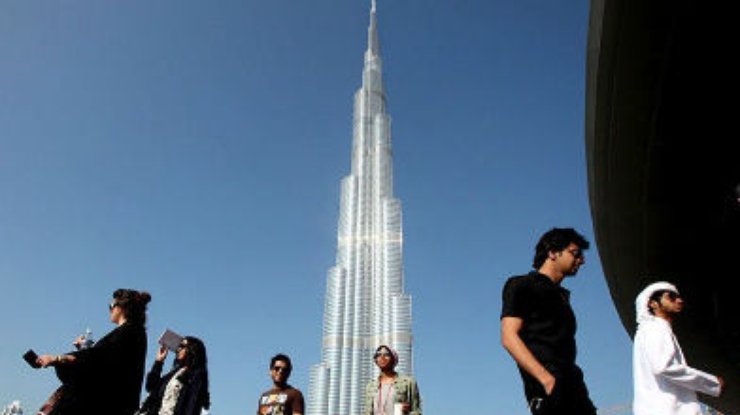 В Дубае начали взимать налог с туристов