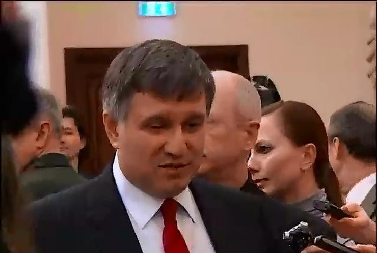 Аваков оправдывается, что никакого скандального кортежа не было
