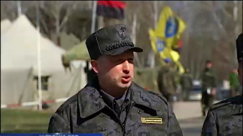 Турчинов пообещал помочь деньгами нацгвардии Украины