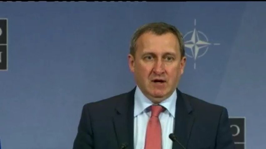 Дещица объяснил, что Украина не ищет членства в НАТО