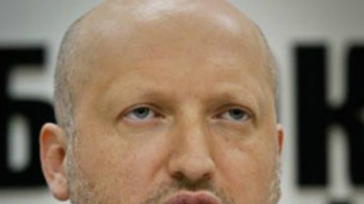 Турчинов: Россия своей агрессией в Крыму сама толкает Украину в НАТО