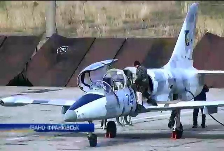 Бригада тактической авиации в Ивано-Франковске испытывает обновленные самолеты