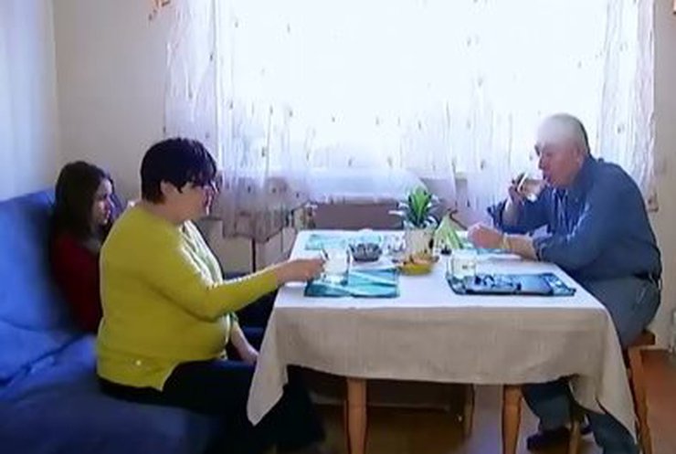 Семья переселенцев из Крыма на три месяца остались без пенсии