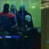 У Харьковской ОГА начали возводить баррикады
