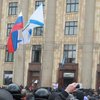 В Харькове 1,5 тысячи пророссийских активистов пикетируют здание в ОГА