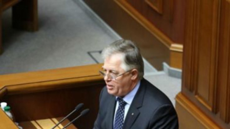 В Раде огласили перерыв из-за потасовки во время выступления Симоненко