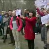 Харьковские митингующие отрицают наличие оружия и "молотовых" в ОГА