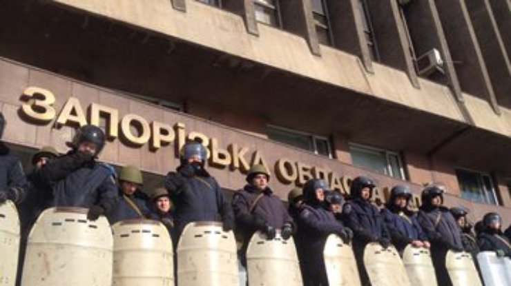 Власти Запорожья уверяют, что ситуация с сепаратистами под контролем