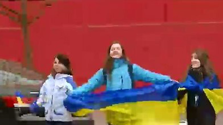 По разным городам страны украинцы выстроились в Цепь единения