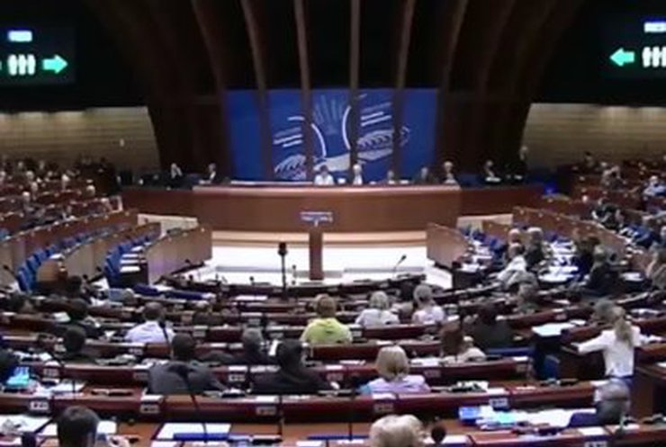 Западный мир активно комментирует события в Украине