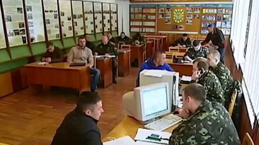 Военнослужащие ВВС из Крыма недовольны распределением на новые места прохождения службы
