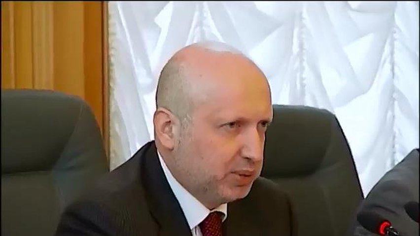 Турчинов предложил провести референдум 25 мая