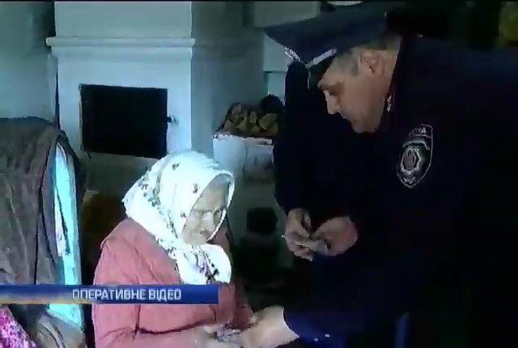 Полтавский бездомный ограбил пенсионерку