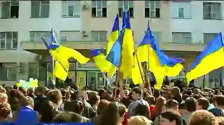 Луганские студенты поддержали единую Украину