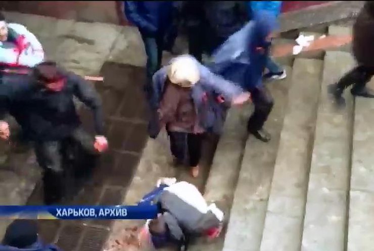 В Харькове судят 53-летнюю активистку антимайдана, ударившую евромайдановца