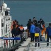 Число жертв крушения парома в Южной Корее достигло 64