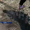 Во Львове показательно вылили русскую водку в канализацию