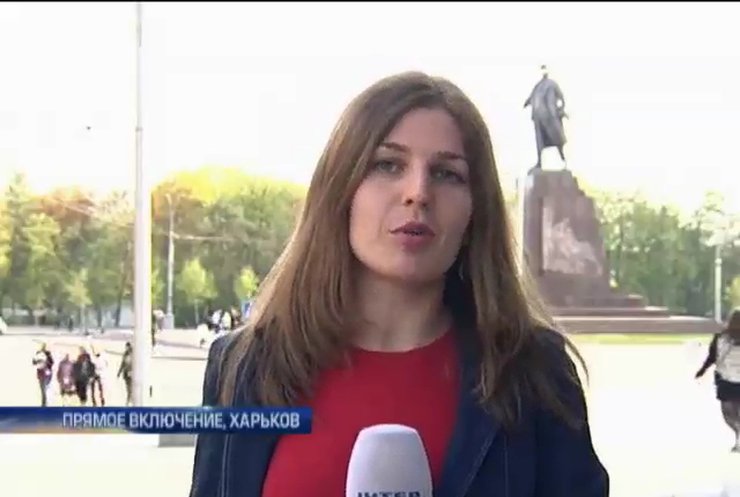 Митинг за федерализацию в Харькове пока прошел без драки (видео)