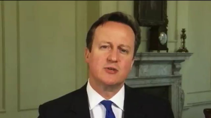 Британцы возмущены тем, что Кэмерон назвал Британию "христианским государством"