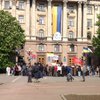 У горсовета Николаева 200 пророссийских активистов требуют референдума (фото)