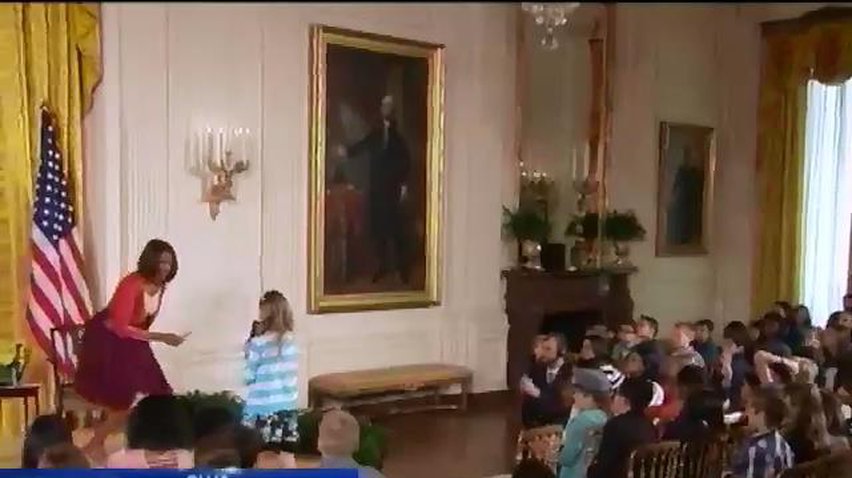 На приеме в Белом доме 10-летняя девочка трудоустроила отца (видео)