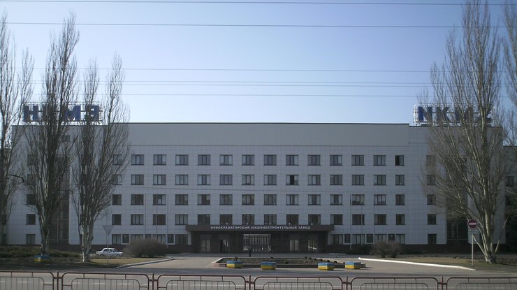 Вооруженные сепаратисты требуют у администрации Краматорского завода спецавтомобили