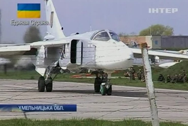В Староконстантинове усердно тренируются летчики-резервисты