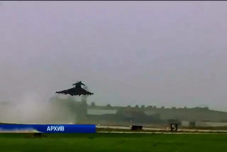 НАТО отправило в Литву четыре британских истребителя "Тайфун"