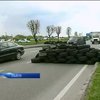 Львовские активисты установили блокпосты на въезде в город