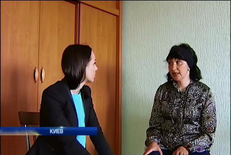 Вдова замученного в Горловке Владимира Рыбака привыкает к жизни в Киеве (видео)