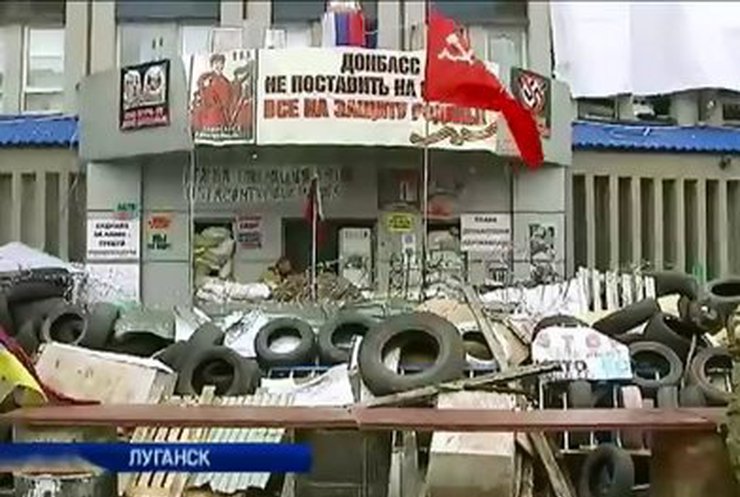 Сепаратисты в Луганске призывают к всеобщей мобилизации (видео)