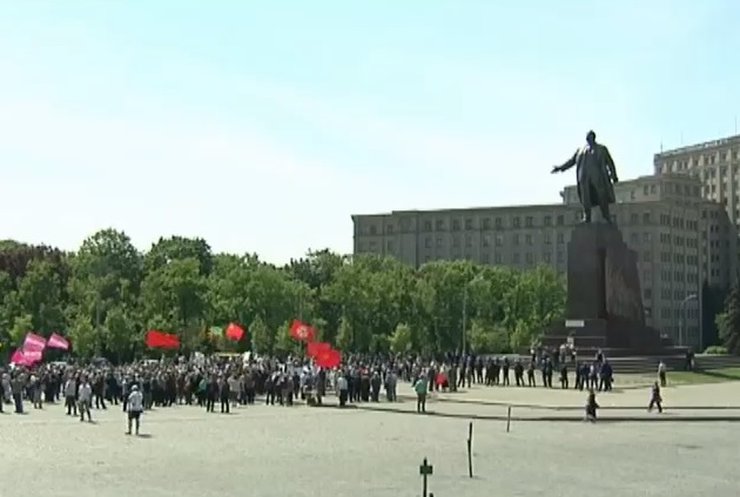 В Харькове митинговали сторонники федерализации
