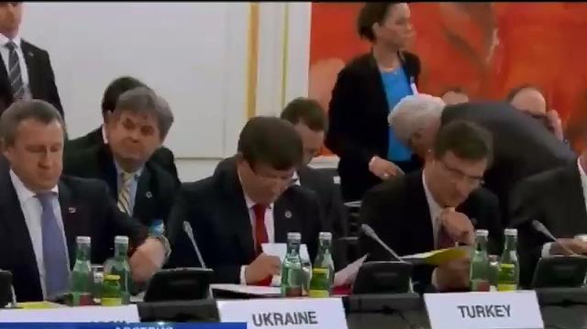 Украина ждет "сильного заявления" Европы в поддержку майских выборов
