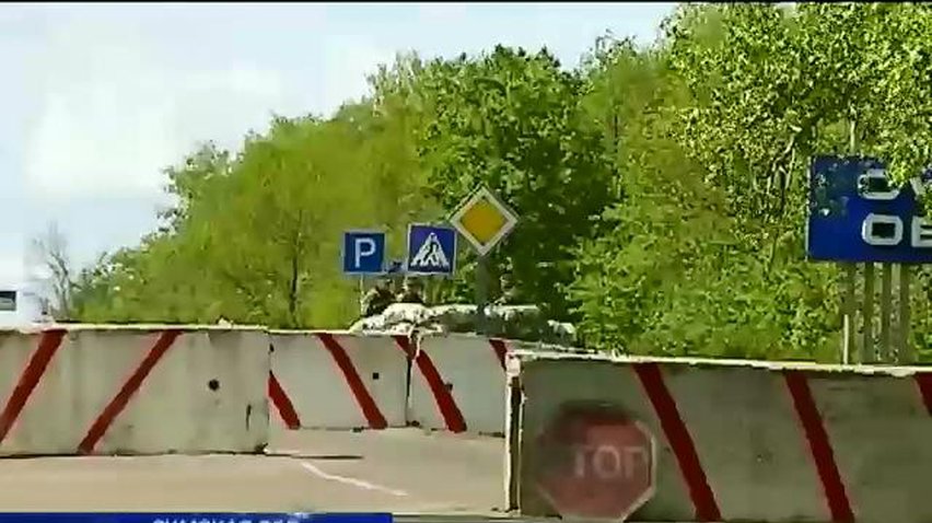 Жители Сумщины обустраивают блокпосты на границе с Россией (видео)