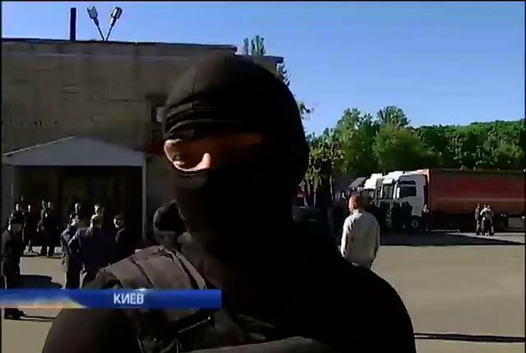 Бандиты напали на охрану офиса в центре Киева