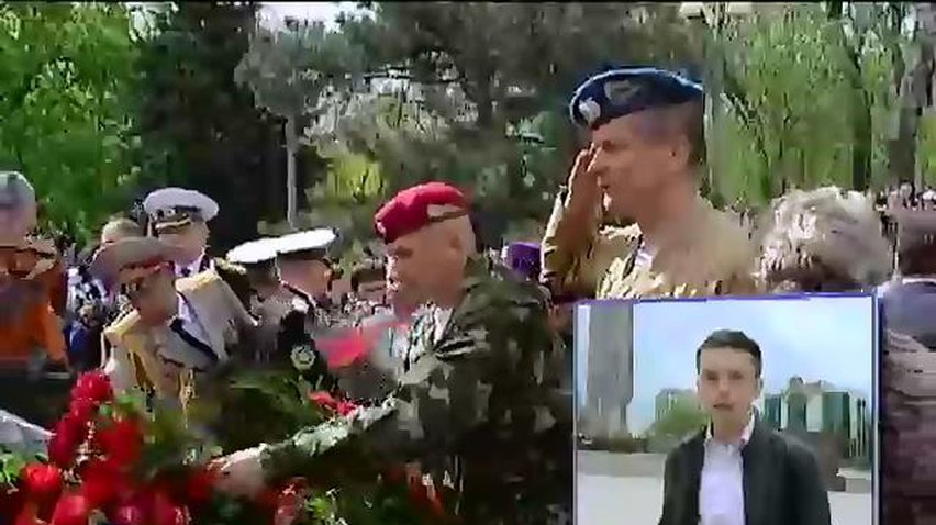 Одесситы поздравляли ветеранов и делились надеждой на будущее