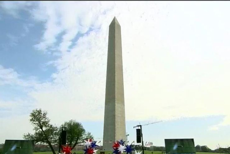 В США открыли для туристов "монумент Вашингтона"