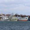 Выход украинских кораблей из Крыма перенесен из-за угрозы шторма (видео)